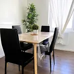 Rm-1 - Appartement F2 Au 1Er Etage Pour 1-3 Pers